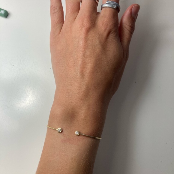 Liven Co Open Bezel Cuff 14k gold - Picture 5 of 7